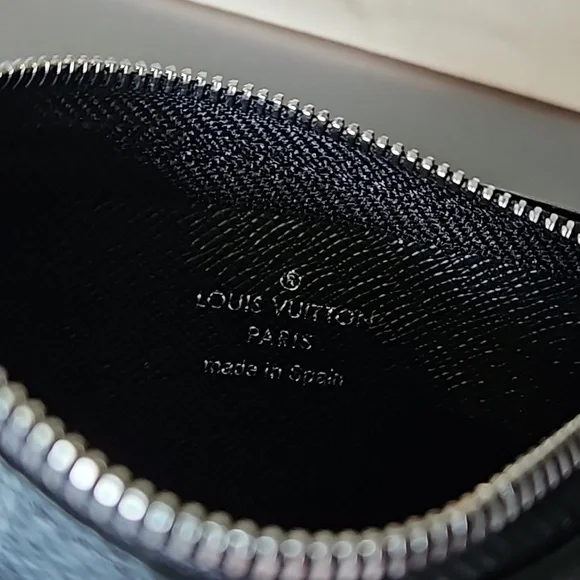 Louis Vuitton Pochette Cles Damier Graphite Key Pouch - Picture 4 of 4